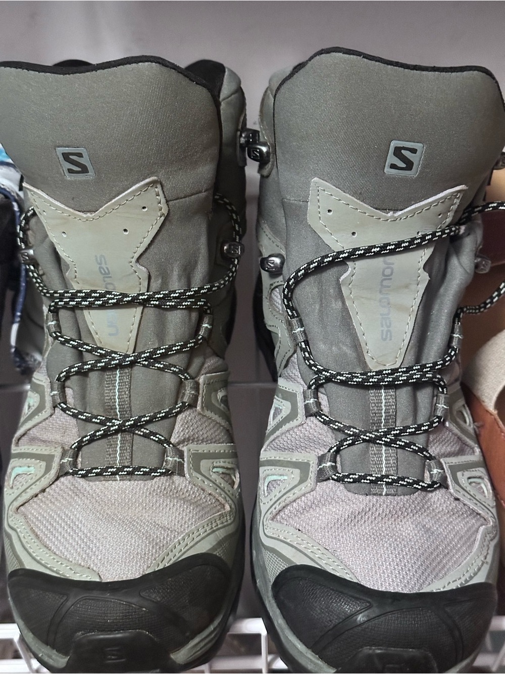Salomon X Ultra 3 Mid GTX Waterproof Hiking Boots Women's Size 10